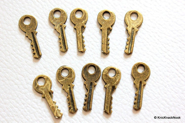 10 x Zinc Alloy Bronze Tone Key Pendants / Charms